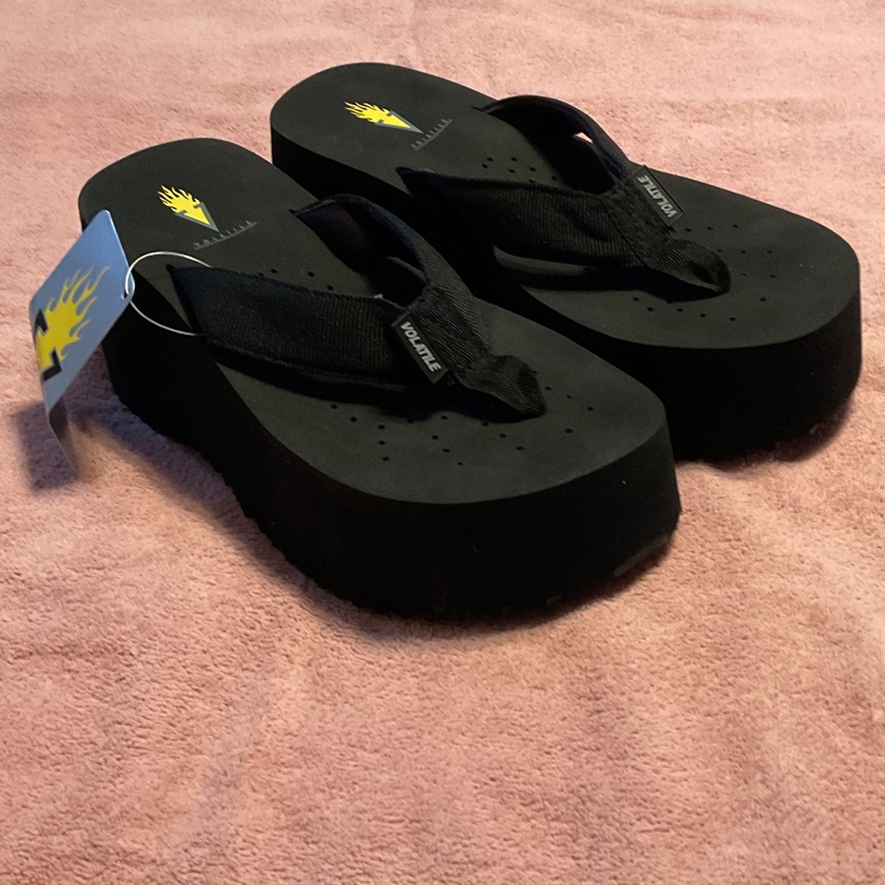 Volatile Black Platform Sandals